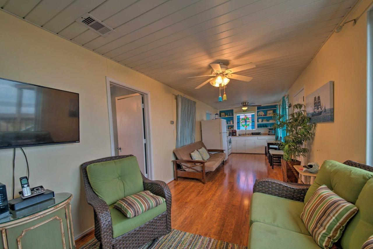 Galveston Beach House With Private Deck And Gulf Views المظهر الخارجي الصورة